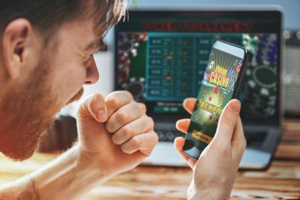 Halaman metode pembayaran pin4d dengan DANA, OVO, ShopeePay